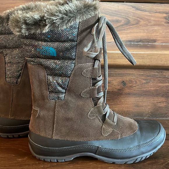 The North Face Nuptse Purna Boots - Picture 6 of 9